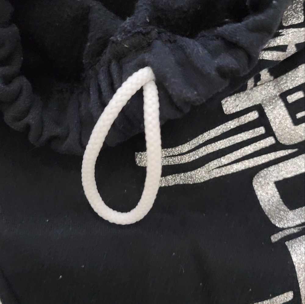 The Pulse Von Tour Black Sweatpants​ - Picture 4 of 10